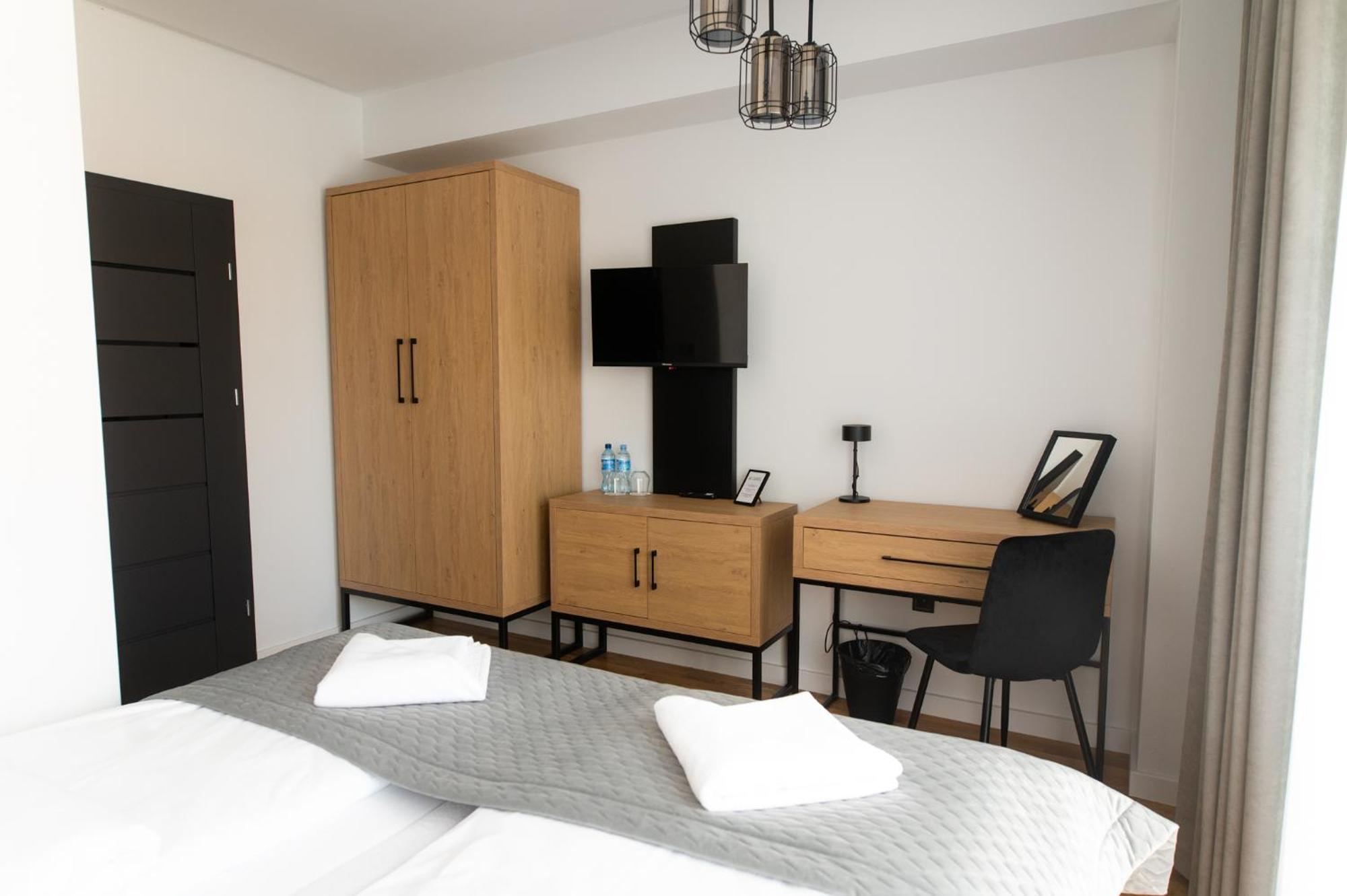 Apartamenty Loftove Wadowice Kültér fotó